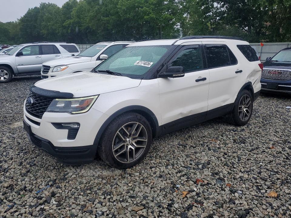 FORD EXPLORER 2018 with VIN 1FM5K8GT7JGA01424 - Photo from auction