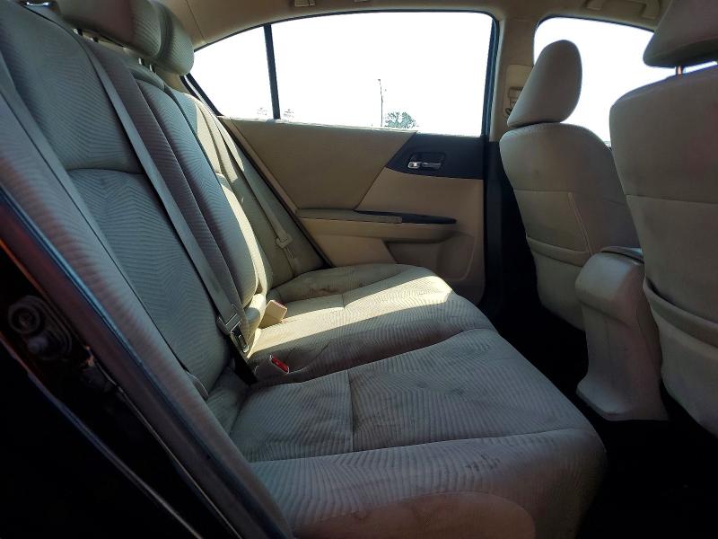 Photo 10 from auction – 2017 HONDA ACCORD with VIN 1HGCR2F35HA280358