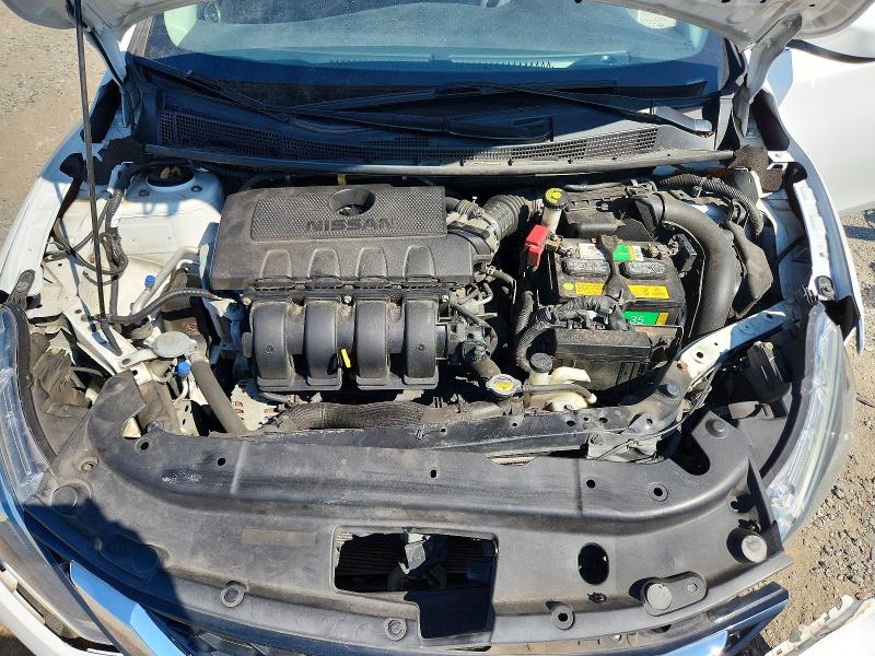 Снимка 11 от търг – 2017 NISSAN SENTRA с VIN 3N1AB7APXHY228238