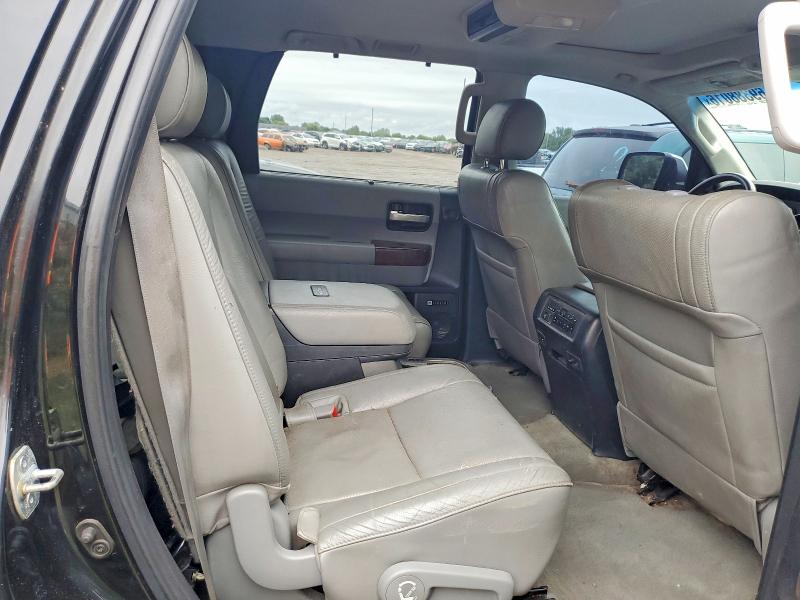 Photo 11 from auction – 2010 TOYOTA SEQUOIA with VIN 5TDDW5G17AS039128