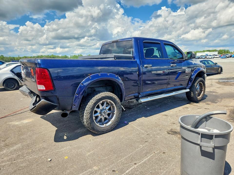 Foto 3 de la subasta – 2014 RAM 2500 con VIN 3C6UR5CL7EG118471