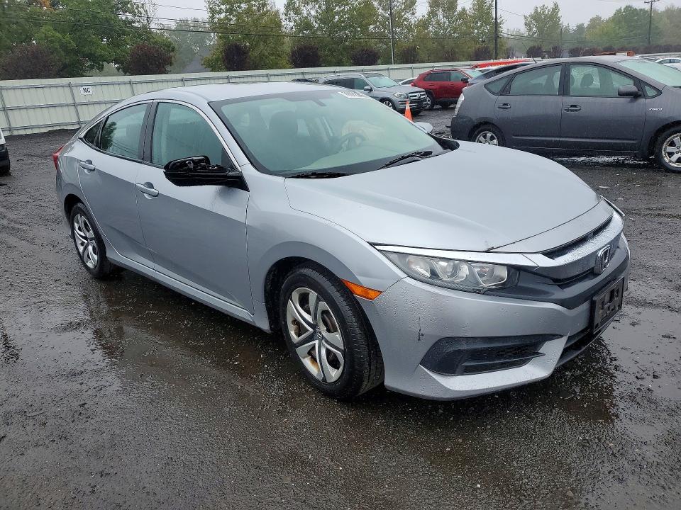 Снимка 4 от търг – 2017 HONDA CIVIC с VIN 19XFC2F59HE232115
