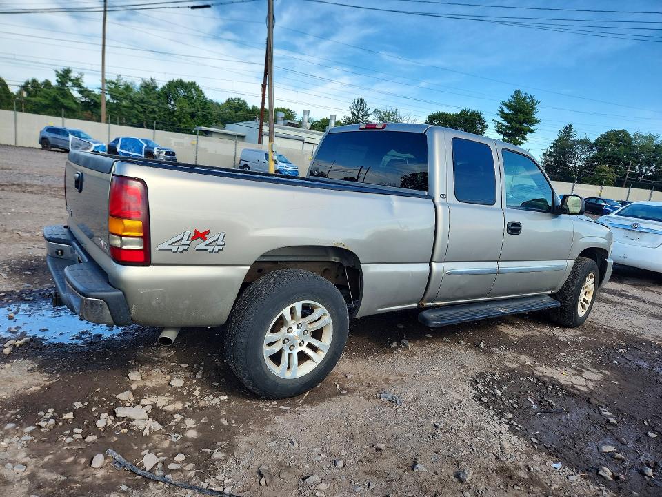 Снимка 3 от търг – 2003 GMC NEW SIERRA с VIN 1GTEK19V83E143001