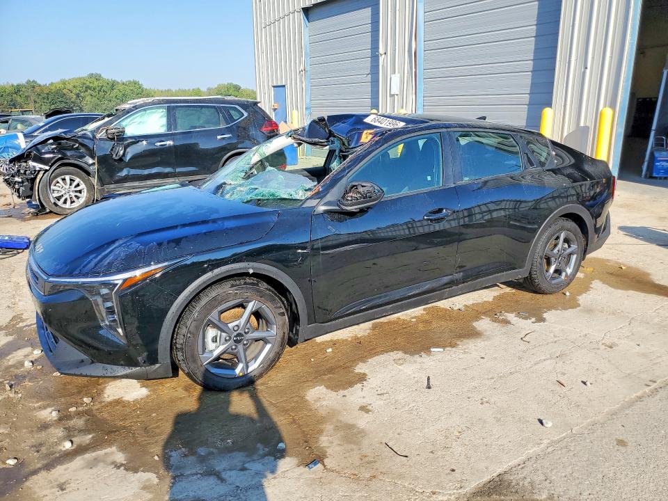KIA K4 2026 مع رقم تعريف المركبة 3KPFT4DEXTE322316 - صورة من المزاد