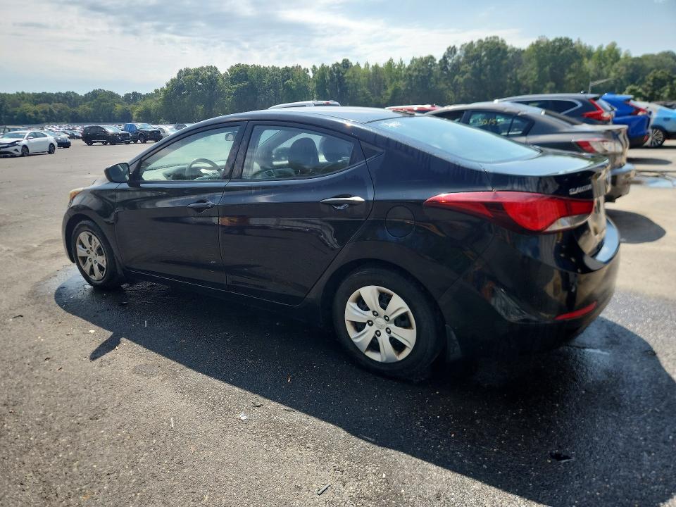 Photo 2 from auction – 2016 HYUNDAI ELANTRA with VIN 5NPDH4AE7GH667477