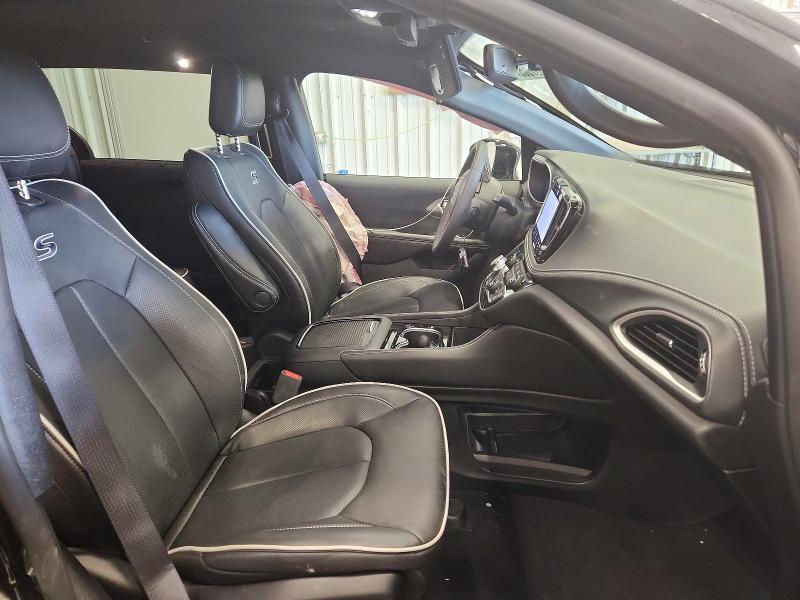 Фото 7 с аукциона – 2027 CHRYSLER PACIFICA с VIN 2C4RC1GG9VR583981