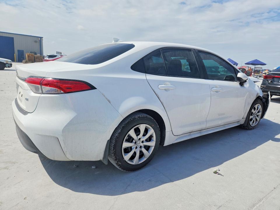 Photo 3 from auction – 2026 TOYOTA COROLLA with VIN 5YFB4MDE3TP439245