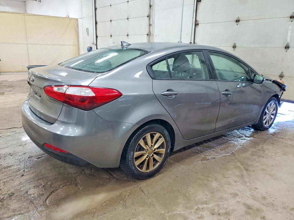 Zdjęcie 3 z aukcji – 2016 KIA FORTE z VIN KNAFX4A63G5479735