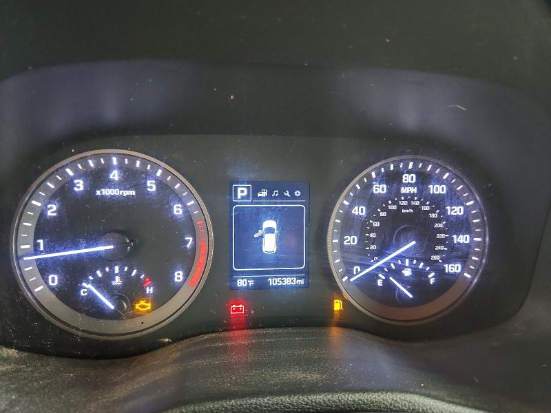 Photo 9 from auction – 2017 HYUNDAI TUCSON with VIN KM8J3CA24HU590894