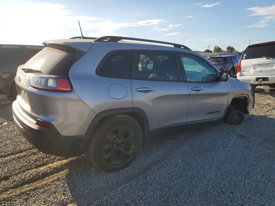 Photo 3 from auction – 2019 JEEP CHEROKEE with VIN 1C4PJMLB4KD402177