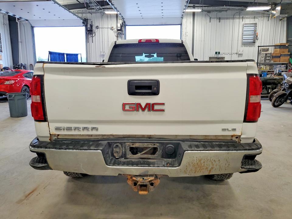 Photo 6 from auction – 2016 GMC SIERRA with VIN 1GT12SEG8GF197006