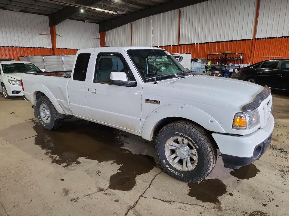 Zdjęcie 4 z aukcji – 2011 FORD RANGER z VIN 1FTLR4FE0BPA52462