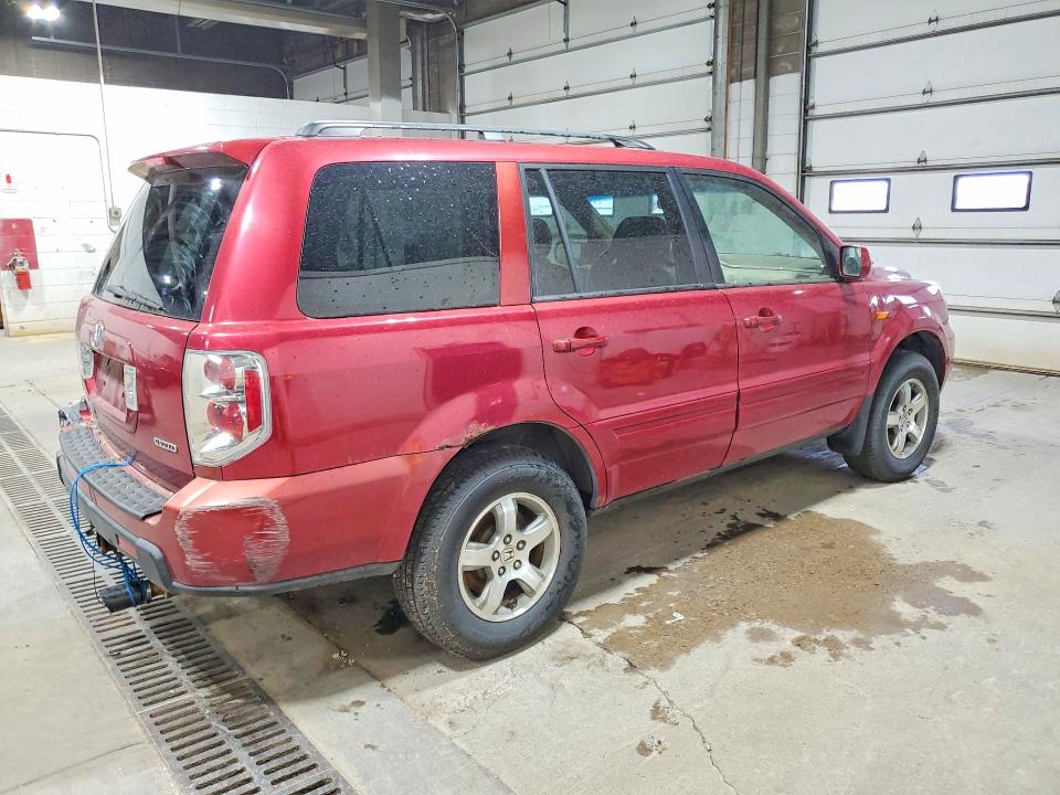 Photo 3 from auction – 2006 HONDA PILOT with VIN 2HKYF18426H523174