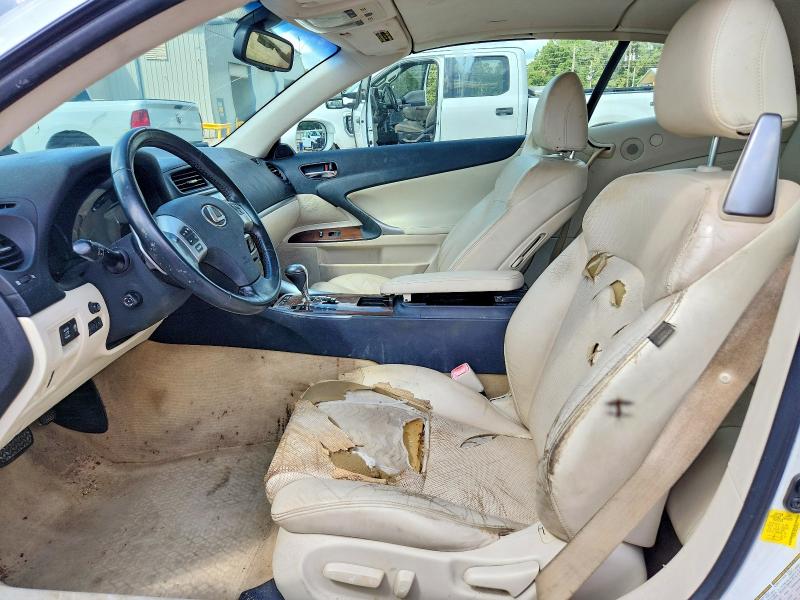 Photo 7 from auction – 2012 LEXUS IS 250C with VIN JTHFF2C26C2524147