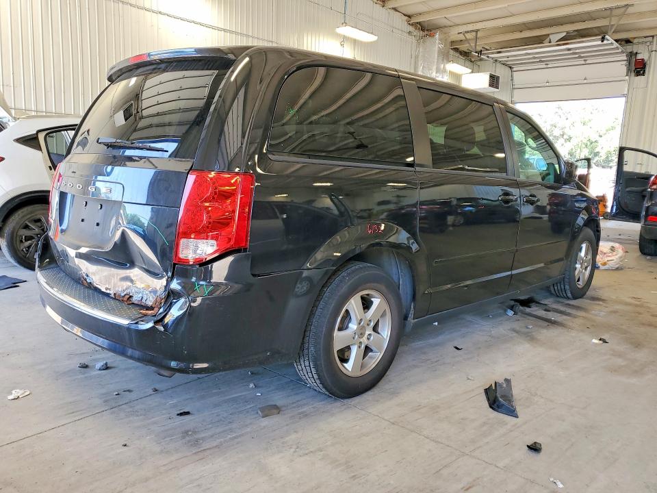 Photo 3 from auction – 2012 DODGE GRAND CARAVAN with VIN 2C4RDGCG5CR179059