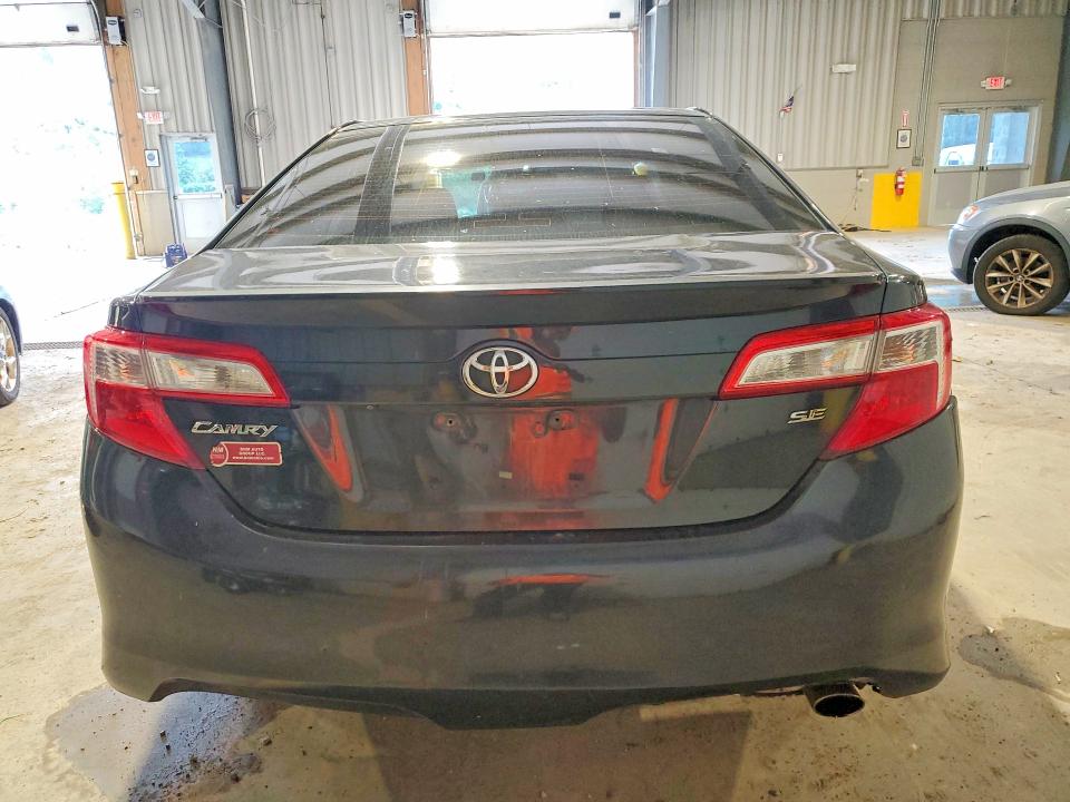 Photo 6 from auction – 2014 TOYOTA CAMRY with VIN 4T1BF1FKXEU394026