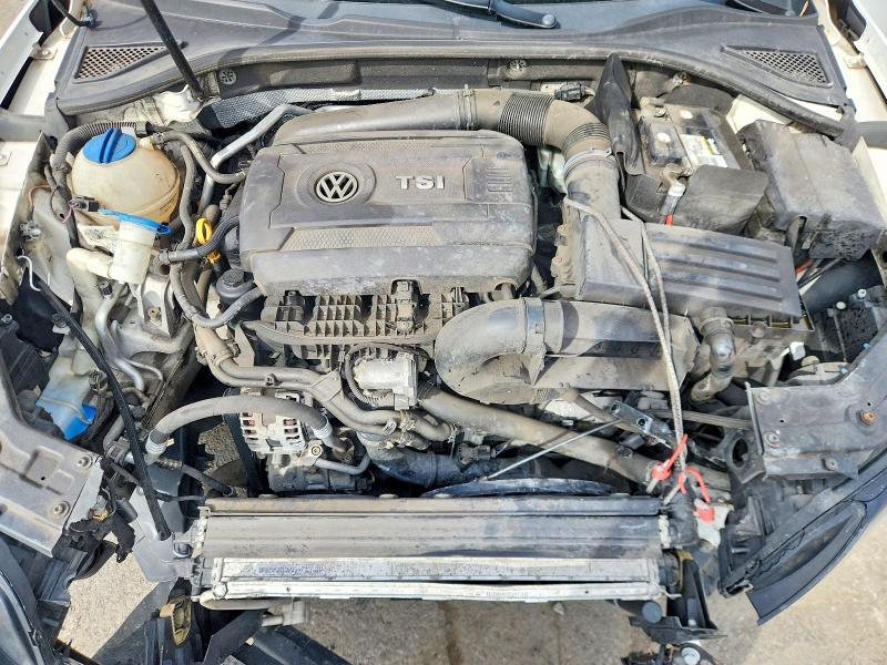 Photo 11 from auction – 2015 VOLKSWAGEN PASSAT with VIN 1VWAT7A38FC088684