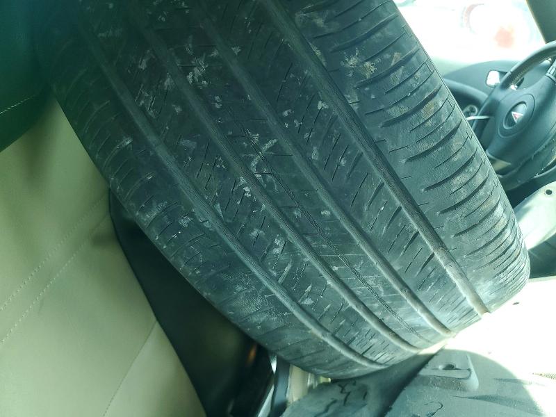 Zdjęcie 10 z aukcji – 2009 PONTIAC SOLSTICE z VIN 1G2MN35B29Y104071