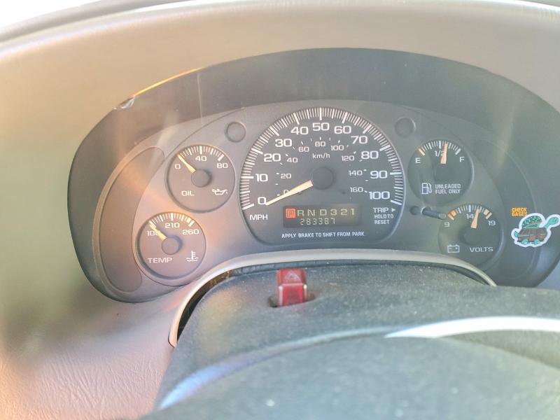 Снимка 9 от търг – 2003 CHEVROLET ASTRO с VIN 1GNEL19X73B118842