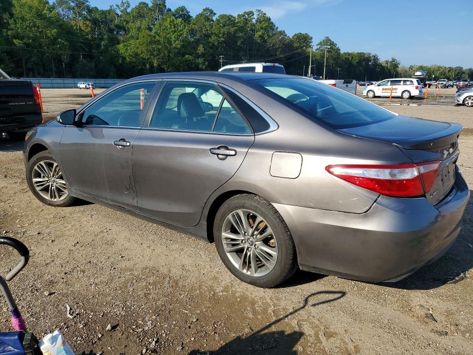 Photo 2 from auction – 2017 TOYOTA CAMRY with VIN 4T1BF1FK9HU736246