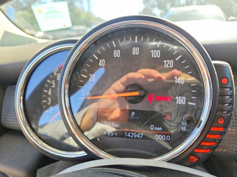 Foto 9 de la subasta – 2015 MINI COOPER con VIN WMWXS5C52FT829363