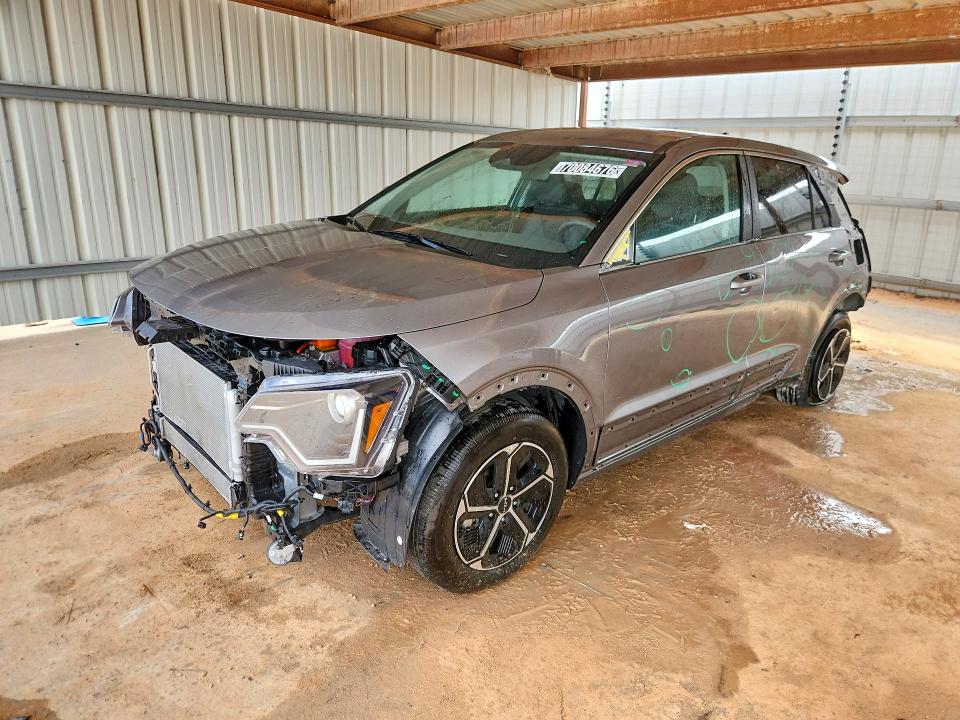 KIA NIRO 2026 with VIN KNDCP3LE2T5331476 - Photo from auction