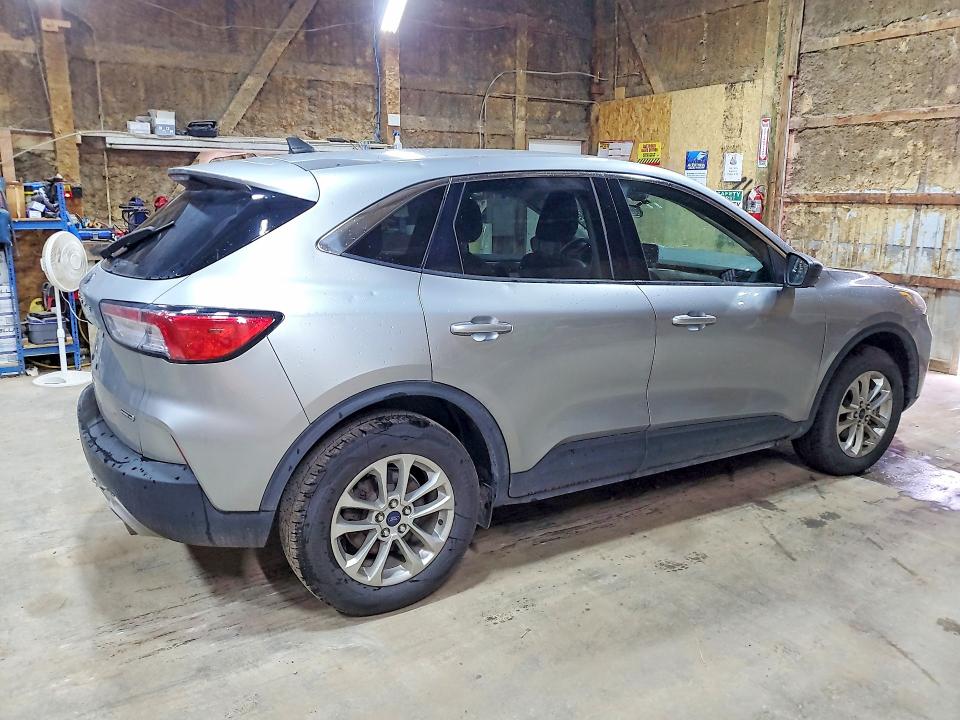 Снимка 3 от търг – 2022 FORD ESCAPE с VIN 1FMCU9BZ5NUA38031