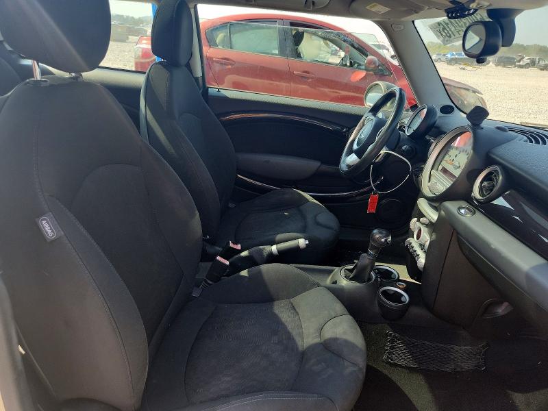 Photo 10 from auction – 2008 MINI COOPER with VIN WMWMF33598TT60500
