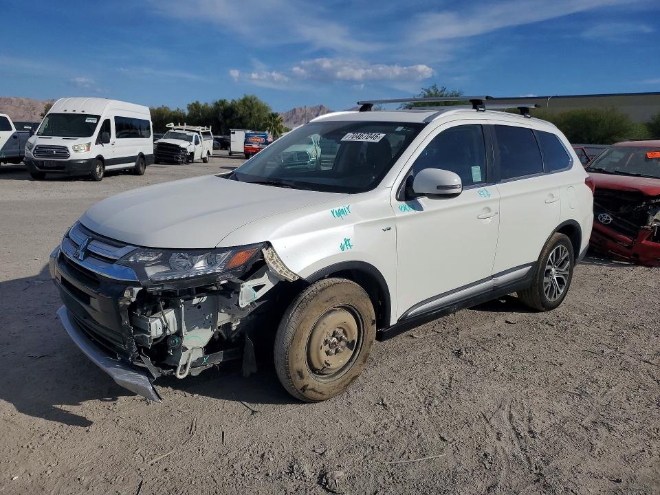 MITSUBISHI OUTLANDER 2016 с VIN JA4JZ4AXXGZ044987 - Снимка от търг