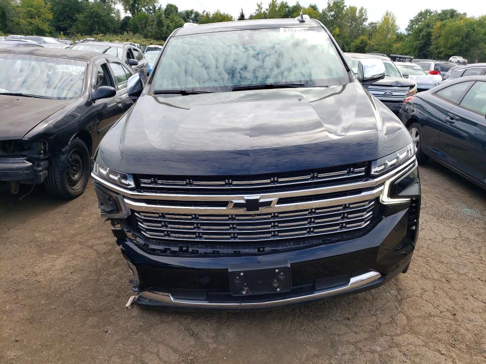 Photo 5 from auction – 2021 CHEVROLET SUBURBAN with VIN 1GNSKFKD2MR145149