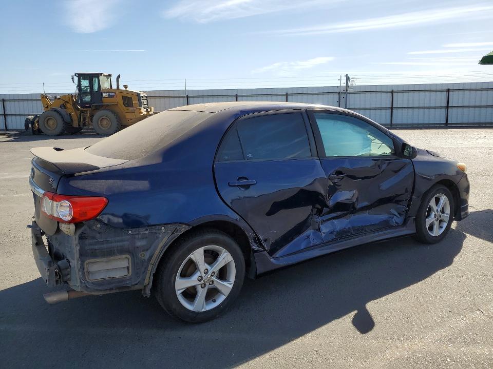 Photo 3 from auction – 2012 TOYOTA COROLLA with VIN 5YFBU4EE9CP010366