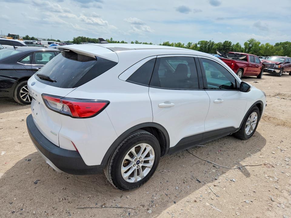 Photo 3 from auction – 2020 FORD ESCAPE with VIN 1FMCU0G69LUC02646