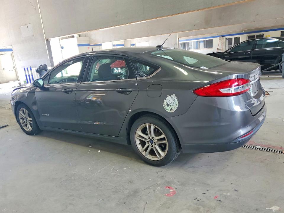 Снимка 2 от търг – 2018 FORD FUSION с VIN 3FA6P0LU3JR159462