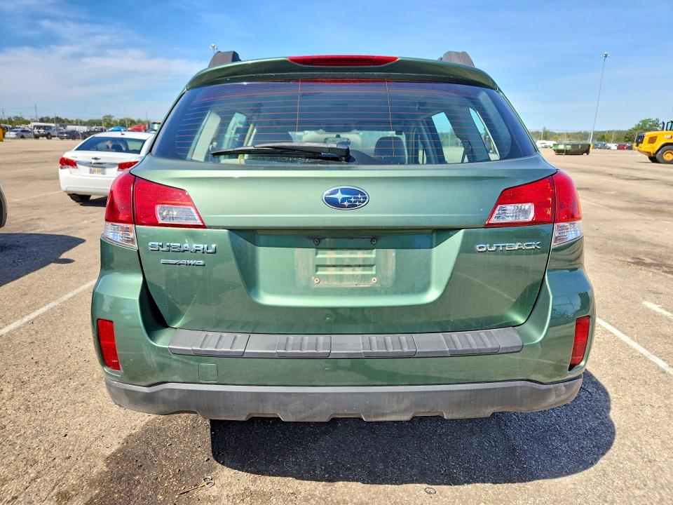 Zdjęcie 6 z aukcji – 2014 SUBARU OUTBACK z VIN 4S4BRCAC1E3303010