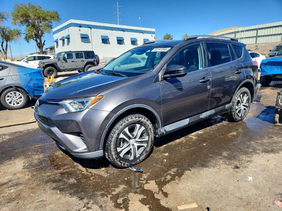 Photo 1 from auction – 2017 TOYOTA RAV4 with VIN 2T3BFREV2HW653016