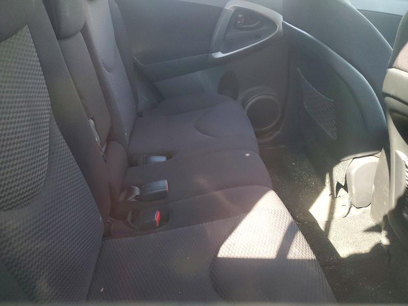 Photo 11 from auction – 2007 TOYOTA RAV4 with VIN JTMBK32V475016454