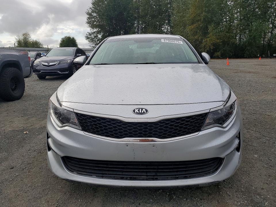 Zdjęcie 5 z aukcji – 2018 KIA OPTIMA z VIN 5XXGT4L36JG261765