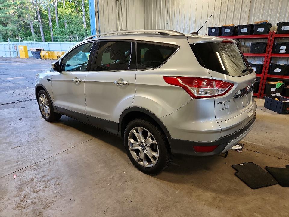Photo 2 from auction – 2013 FORD ESCAPE with VIN 1FMCU9H91DUD10905