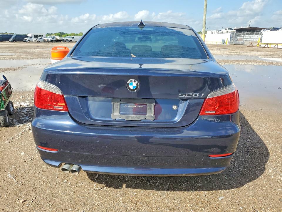 Фото 6 с аукциона – 2010 BMW 528 с VIN WBANU5C56AC128965