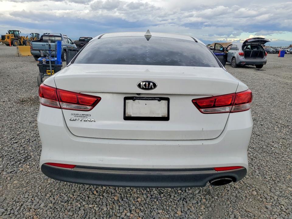 Photo 6 from auction – 2016 KIA OPTIMA with VIN 5XXGT4L3XGG017416