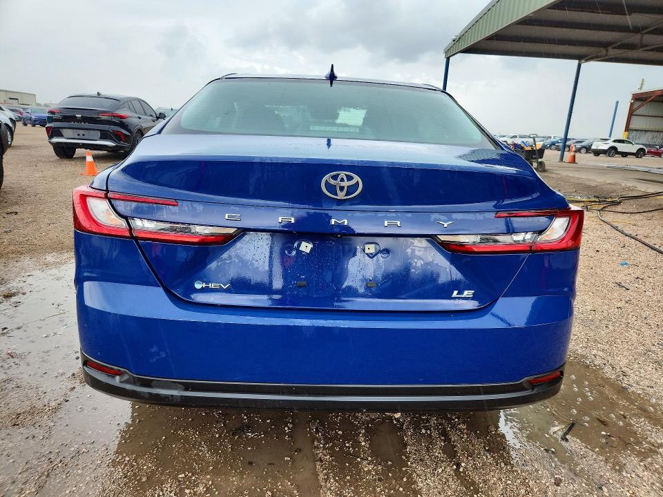 Photo 6 from auction – 2025 TOYOTA CAMRY with VIN 4T1DAACK2SU177304