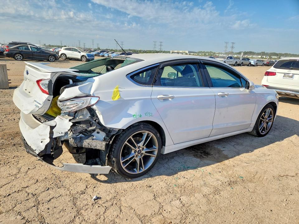 Photo 3 from auction – 2015 FORD FUSION with VIN 3FA6P0K98FR275776
