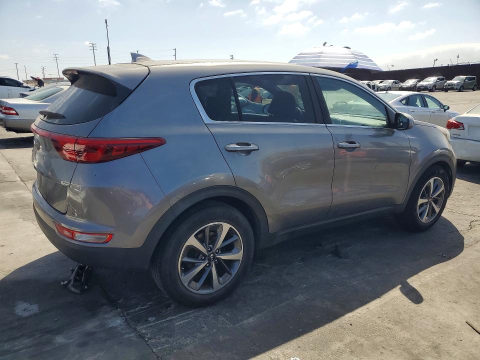 Photo 3 from auction – 2017 KIA SPORTAGE with VIN KNDPM3AC9H7176531