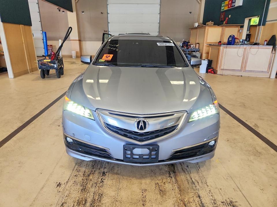 Photo 5 from auction – 2015 ACURA TLX with VIN 19UUB2F56FA025693