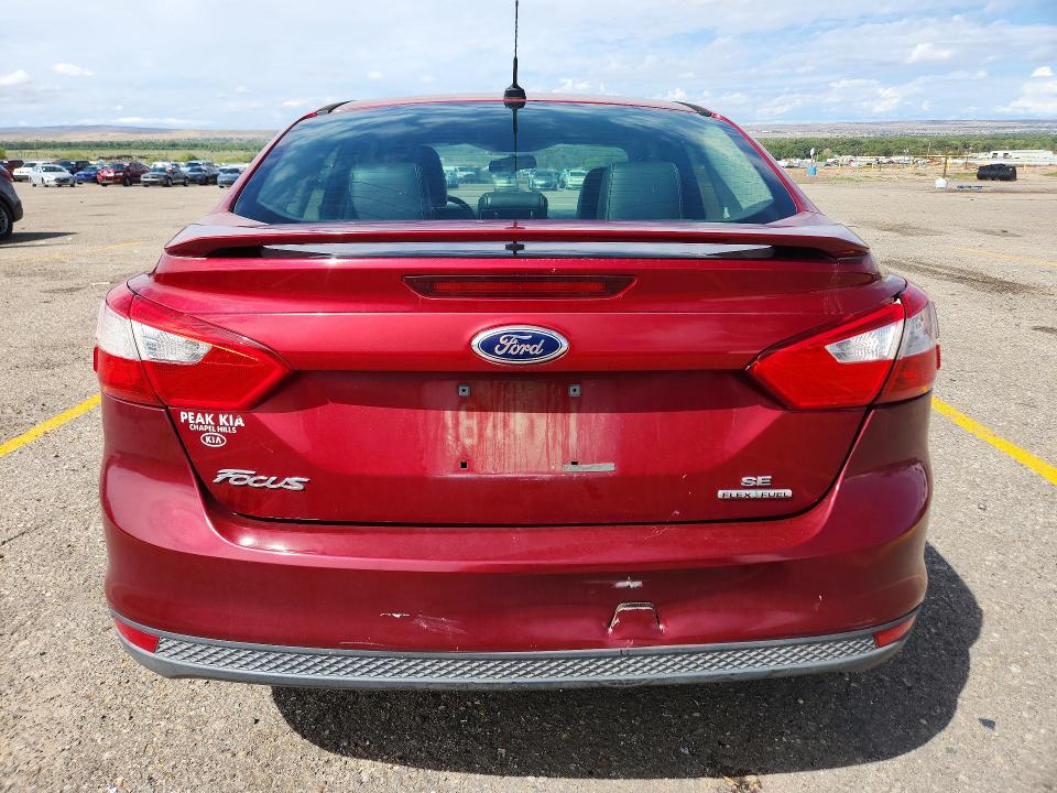 Photo 6 from auction – 2014 FORD FOCUS with VIN 1FADP3F22EL110339
