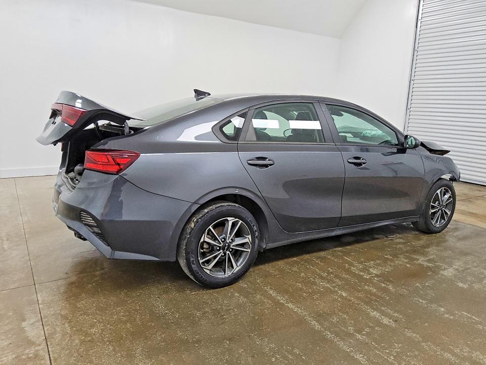 Photo 3 from auction – 2024 KIA FORTE with VIN 3KPF24AD4RE784474