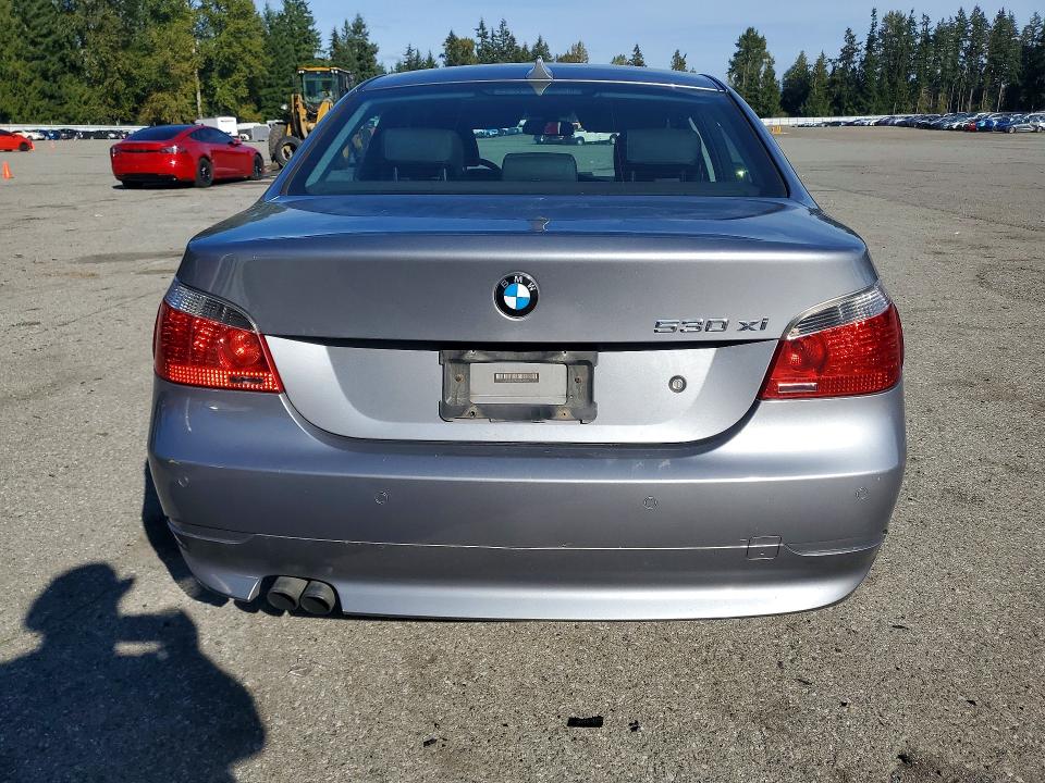 Photo 6 from auction – 2006 BMW 530 with VIN WBANF73576CU20699