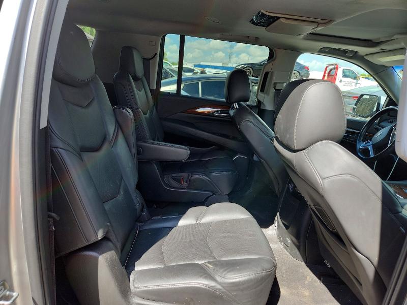 Снимка 11 от търг – 2016 CADILLAC ESCALADE с VIN 1GYS4JKJ7GR258993