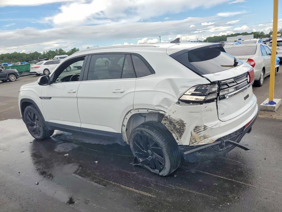 Photo 2 from auction – 2026 VOLKSWAGEN ATLAS CROSS SPORT with VIN 1V2KC2CA5TC203726