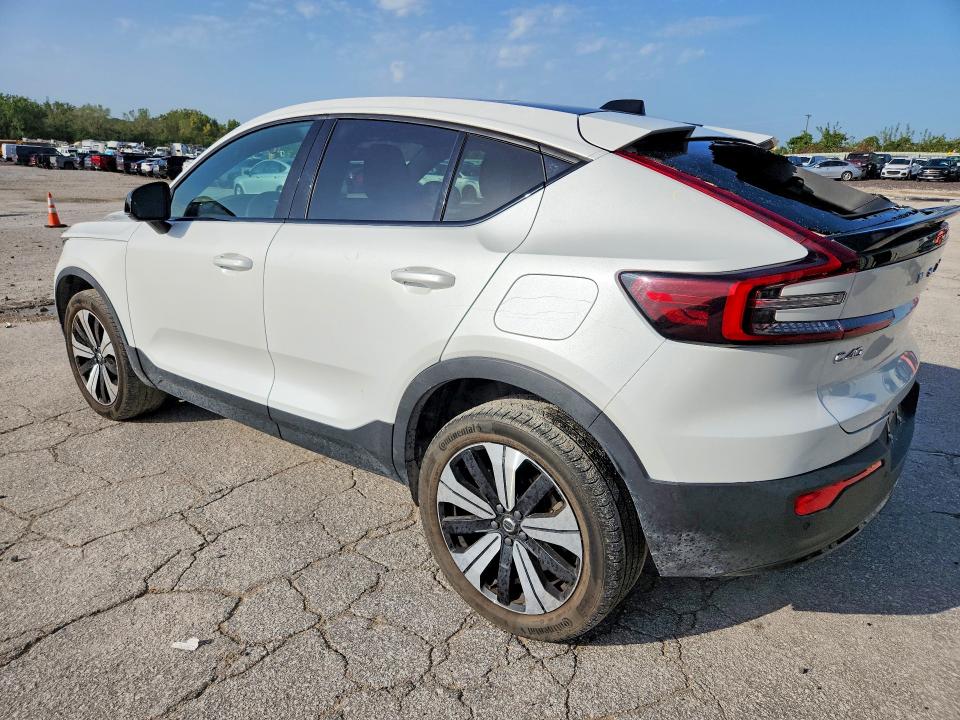 Фото 2 с аукциона – 2023 VOLVO C40 с VIN YV4ED3GL2P2053354